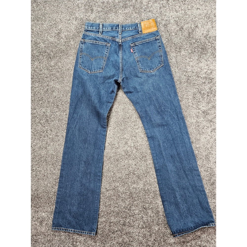 Levi's Premium 517 Bootcut Jeans Men's Fits 30x34 Tag 32x34 Medium Wash Denim